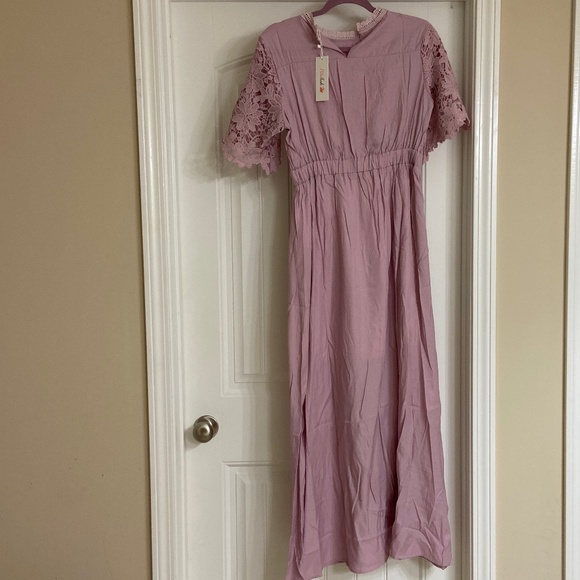 Petal Lush Maxi Dress - Picture 3 of 5